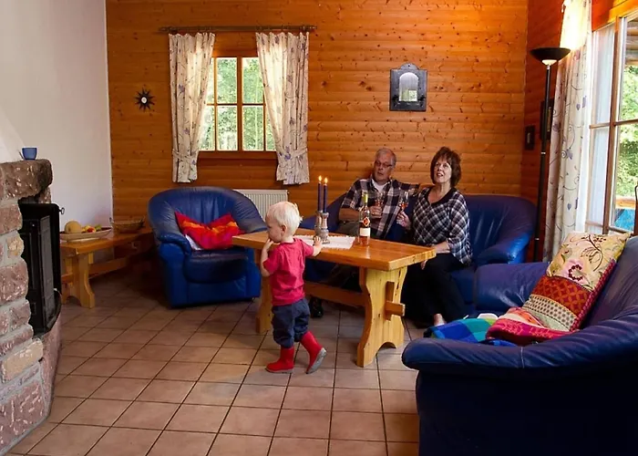Feriendorf Reinskopf In Der Eifel Schönecken