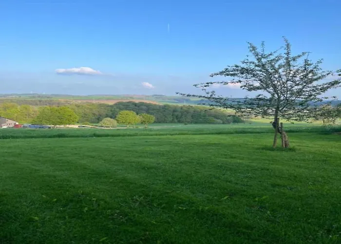 Chalet Feriendorf Reinskopf In Der Eifel Schönecken