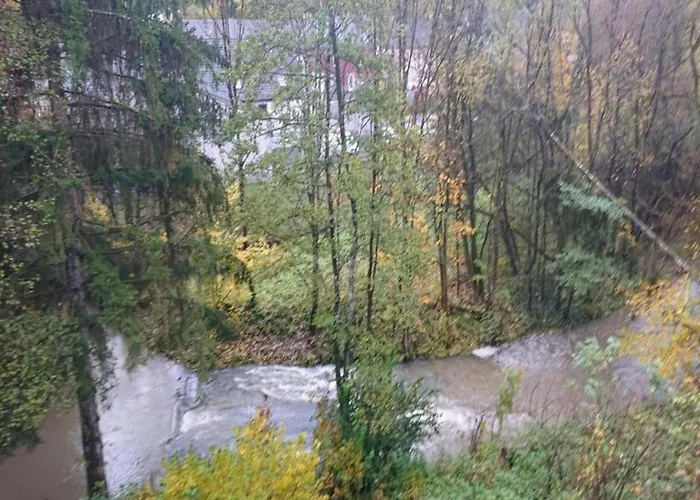 Chalet Feriendorf Reinskopf In Der Eifel